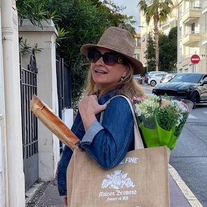 Meet your Posher, Maria